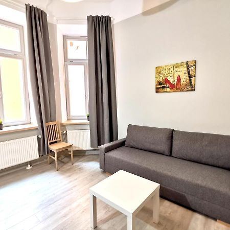 Lacplesa Downtown New 2-Bedroom Apartment Рига Екстер'єр фото