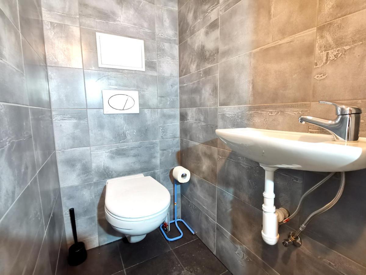 Lacplesa Downtown New 2-Bedroom Apartment Рига Екстер'єр фото