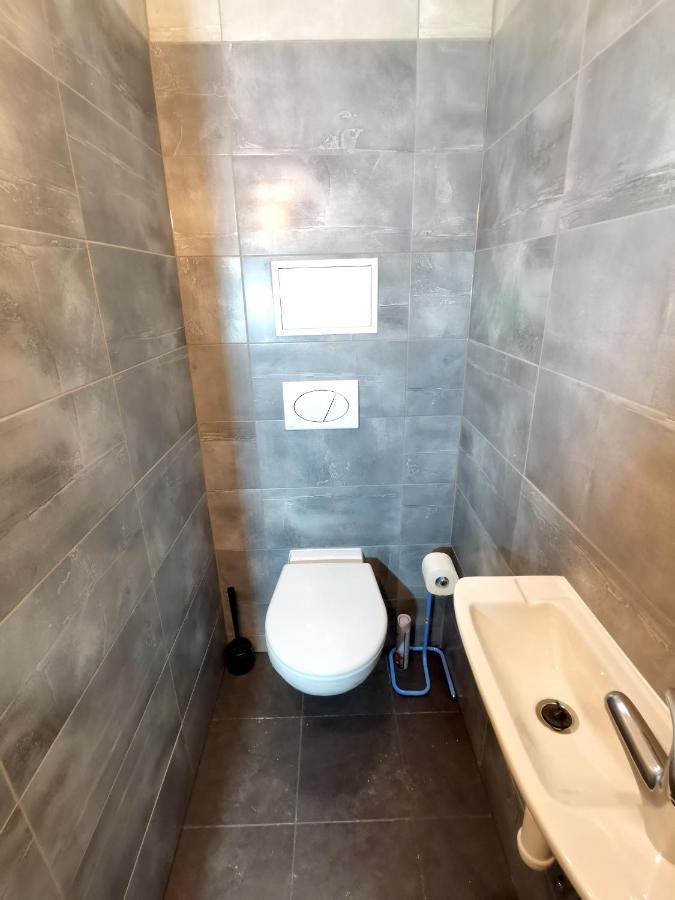 Lacplesa Downtown New 2-Bedroom Apartment Рига Екстер'єр фото